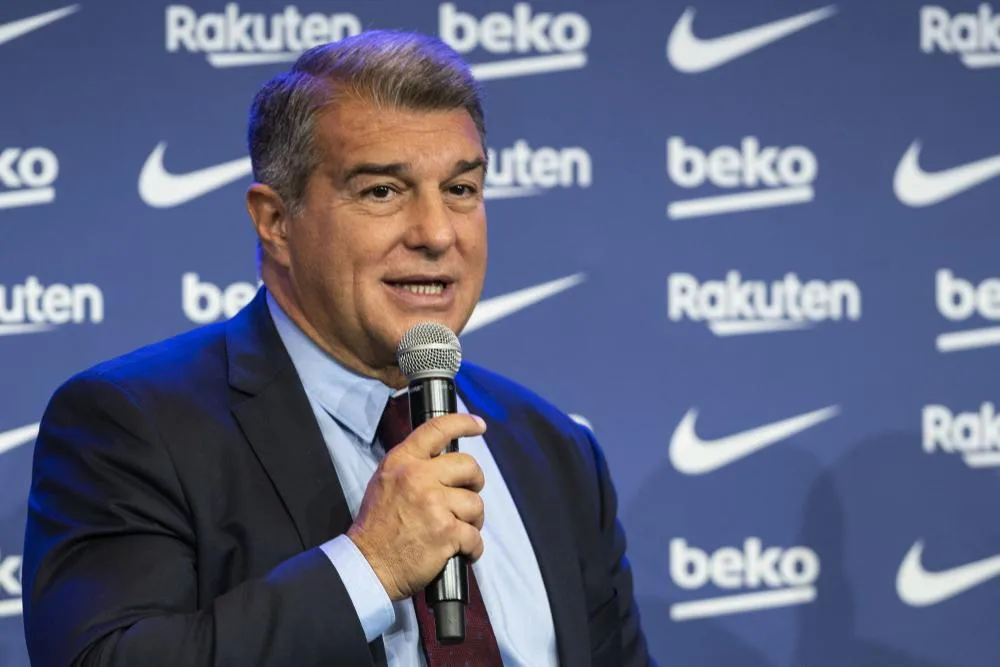 Joan Laporta : «<span style="font-size:50%">&nbsp;</span>Le Barça est toujours une référence dans le marché du football »