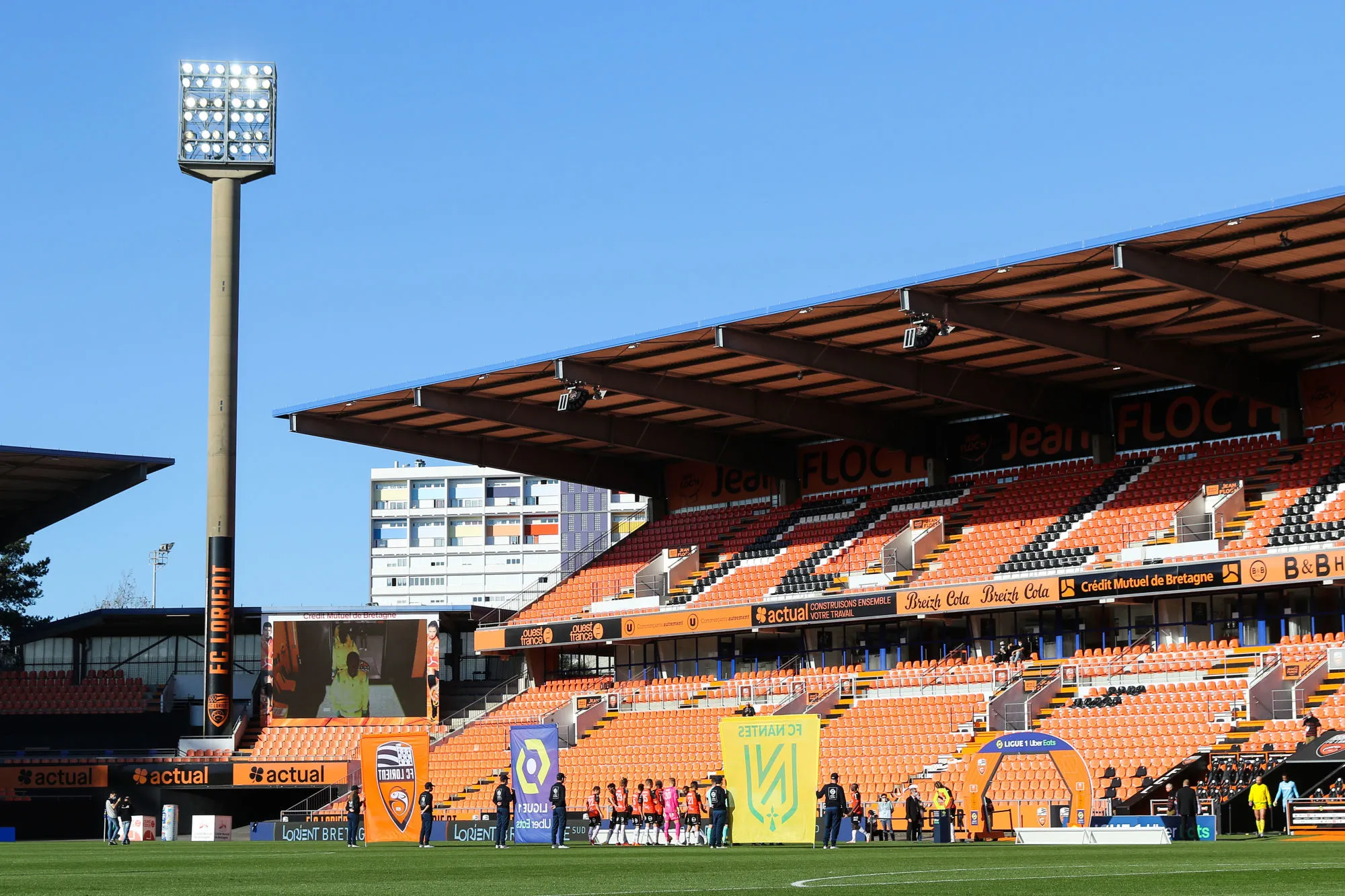 Douze cas de Covid-19 à Lorient dont huit joueurs