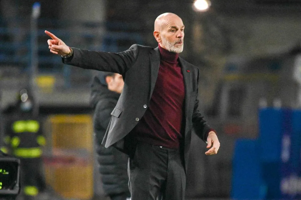 AC Milan : Stefano Pioli réclame un défenseur central