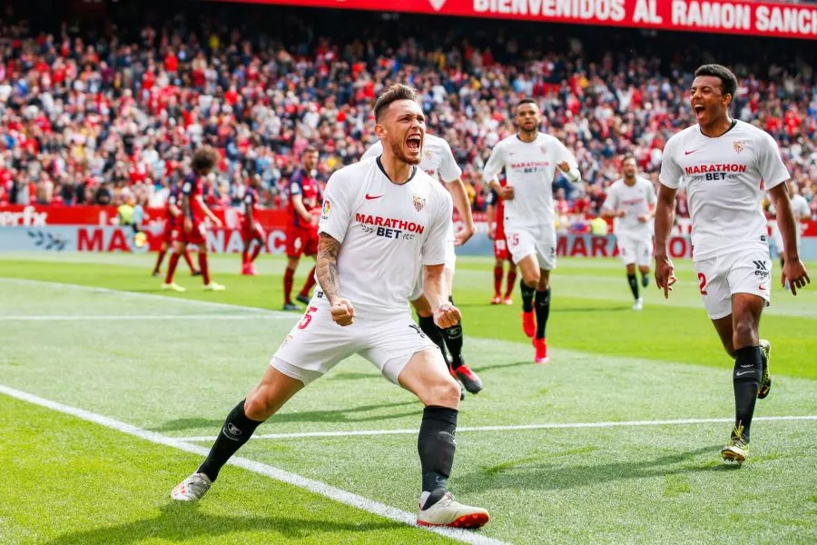 Quand Ocampos chambre Koundé après la victoire de l’OM contre Bordeaux