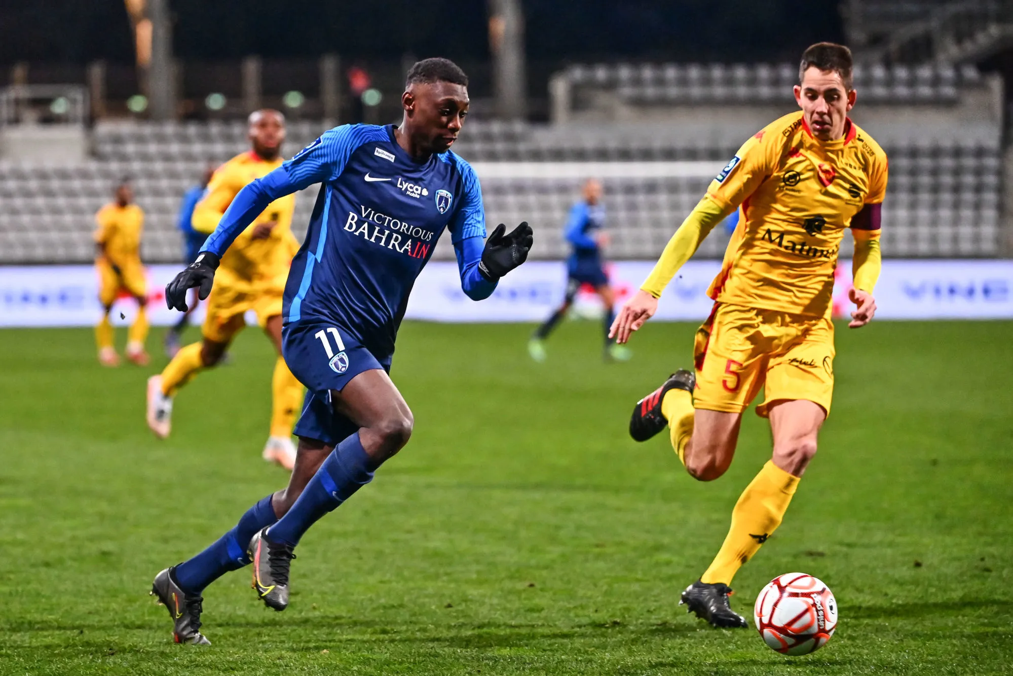 Le Paris FC et Sochaux assurent, Ajaccio cale