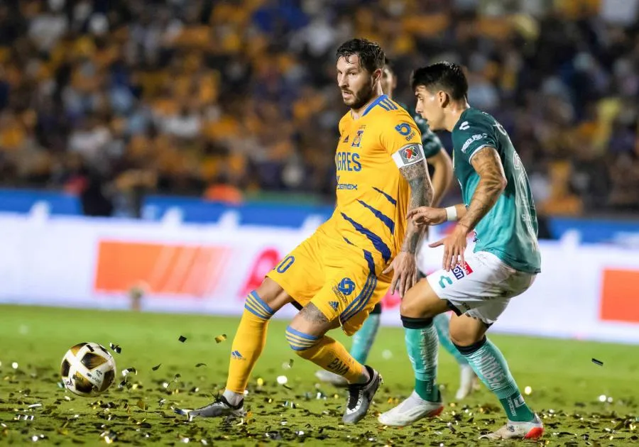 Gignac marque d’un ciseau acrobatique avec les Tigres, Thauvin décisif