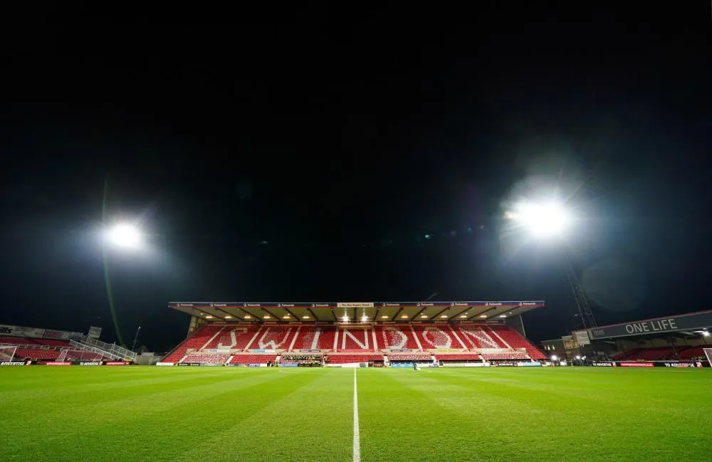 Swindon Town recherche un jeune supporter dont la mère « n’a pas d’argent pour acheter à manger »