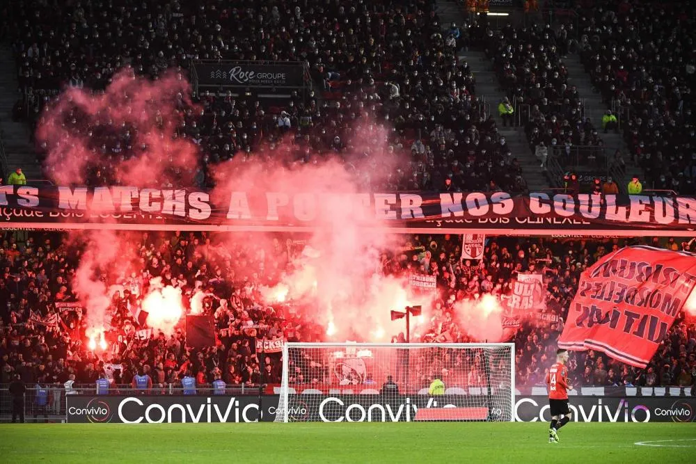 Fumigènes : La commission de disciple de la LFP donne du sursis à l&rsquo;AS Saint-Étienne et au Stade rennais