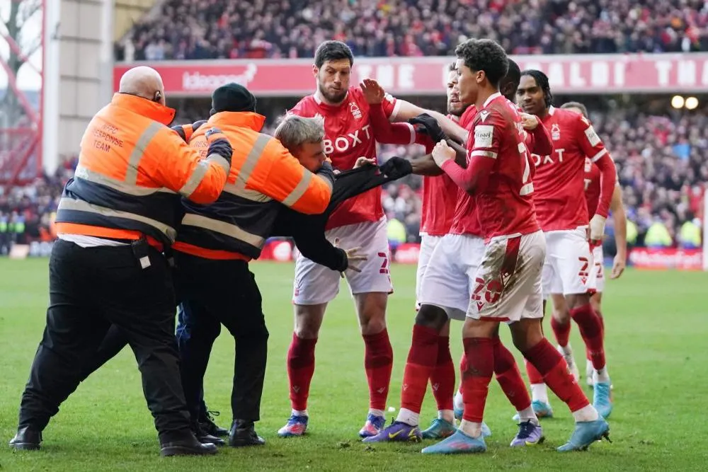 Angleterre : la hausse des agressions de joueurs par les supporters inquiète John Mousinho (Oxford), président de la PFA