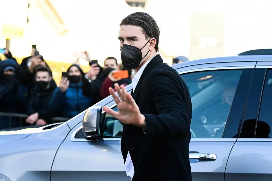 Dušan Vlahović n’aurait pas respecté le protocole sanitaire en allant signer son contrat à Turin