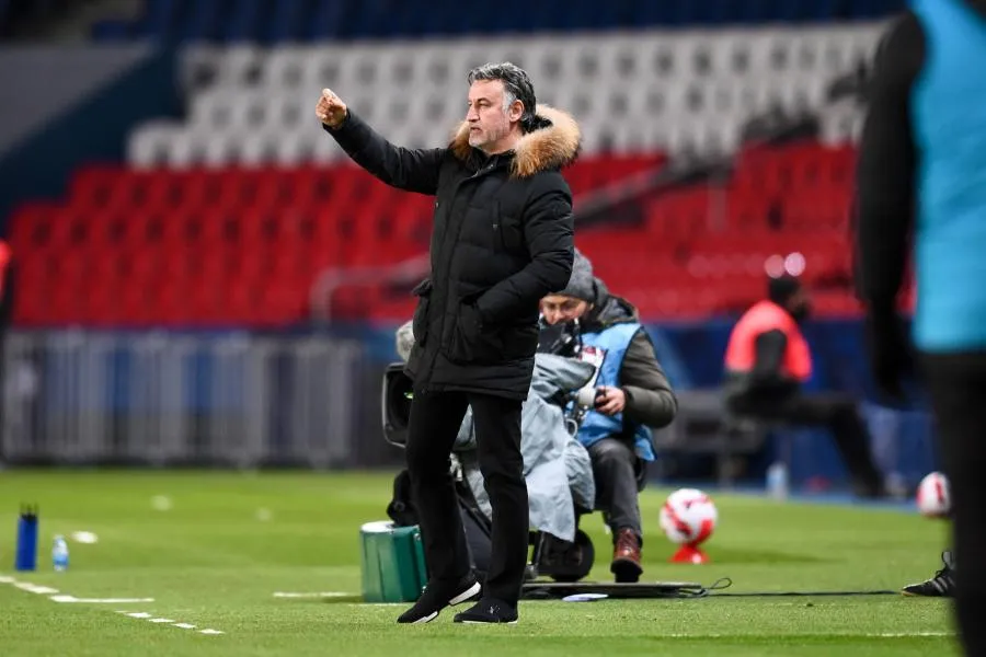 Christophe Galtier : «<span style="font-size:50%">&nbsp;</span>On a su saisir l&rsquo;opportunité de jouer un PSG très affaibili<span style="font-size:50%">&nbsp;</span>»