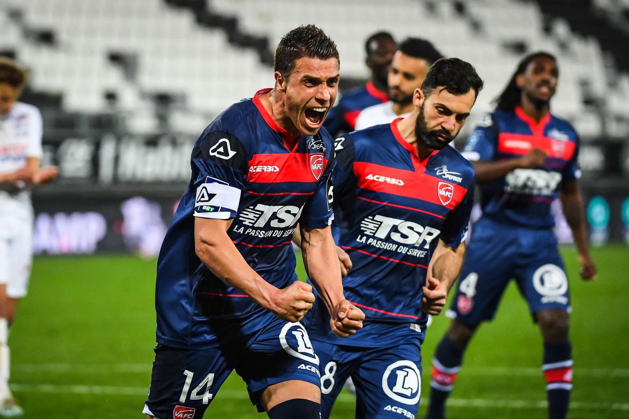 Pronostic Rodez Valenciennes : Analyse, cotes et prono du match de Ligue 2