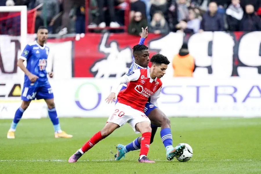 Reims s’accroche à Strasbourg