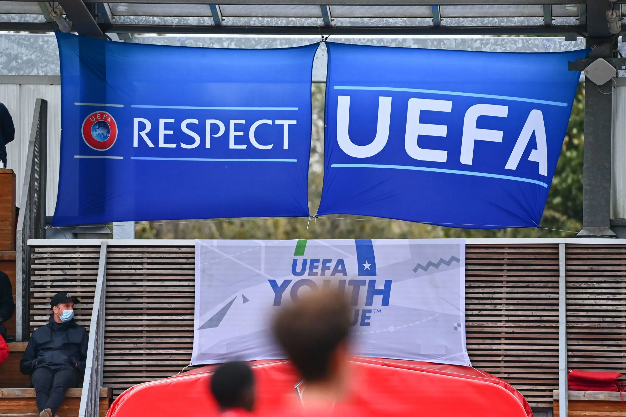 L’UEFA « condamne » l’offensive russe et tend la main au peuple ukrainien