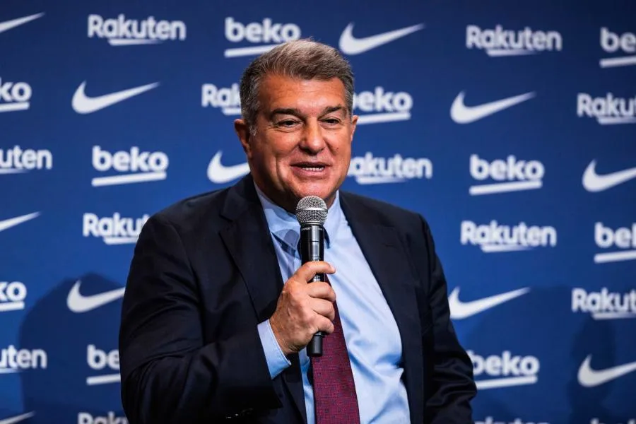 Joan Laporta confirme l’arrivée de deux recrues et drague Raphinha