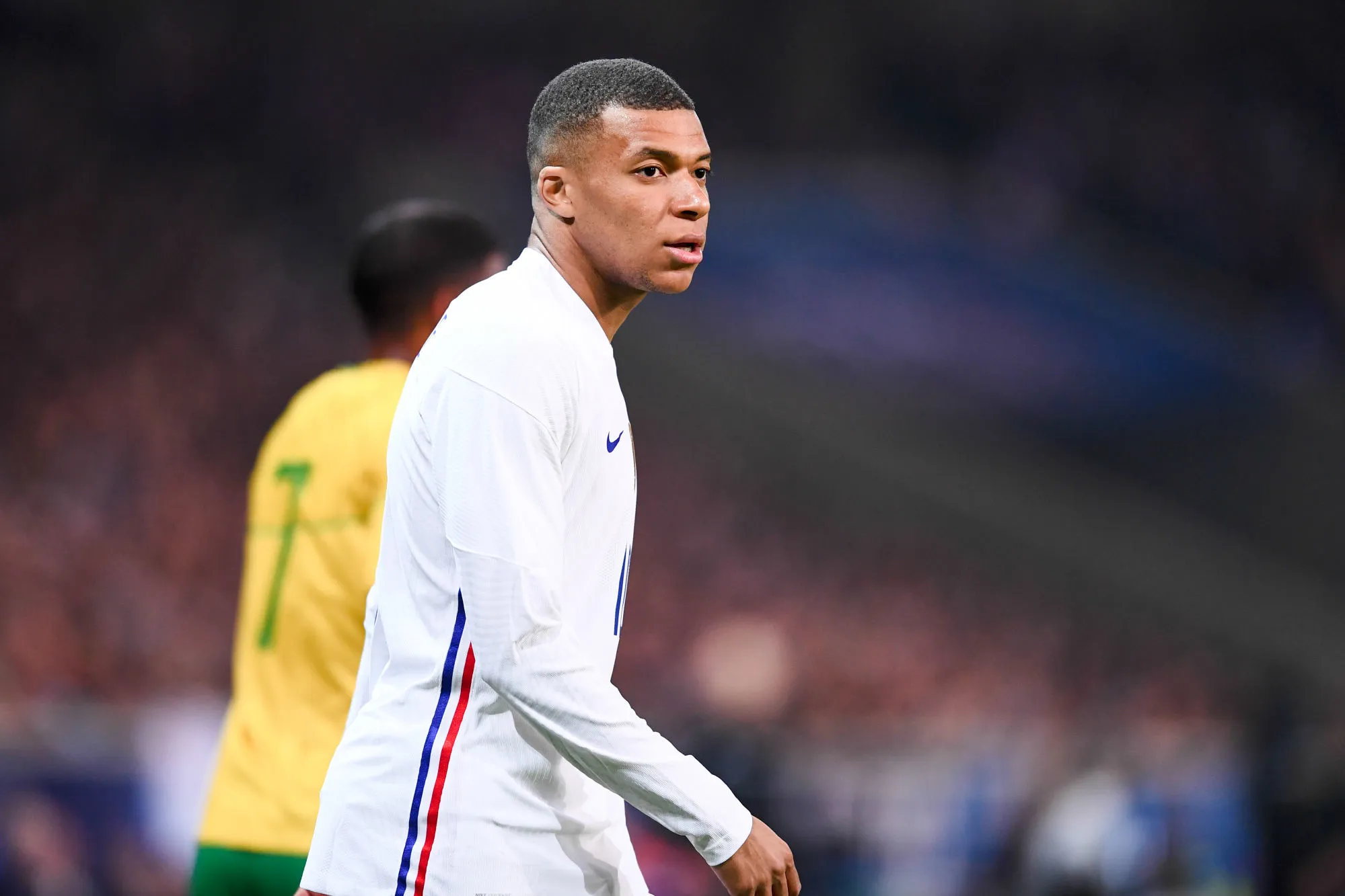 Kylian Mbappé répond à Winamax après un tweet sur son père