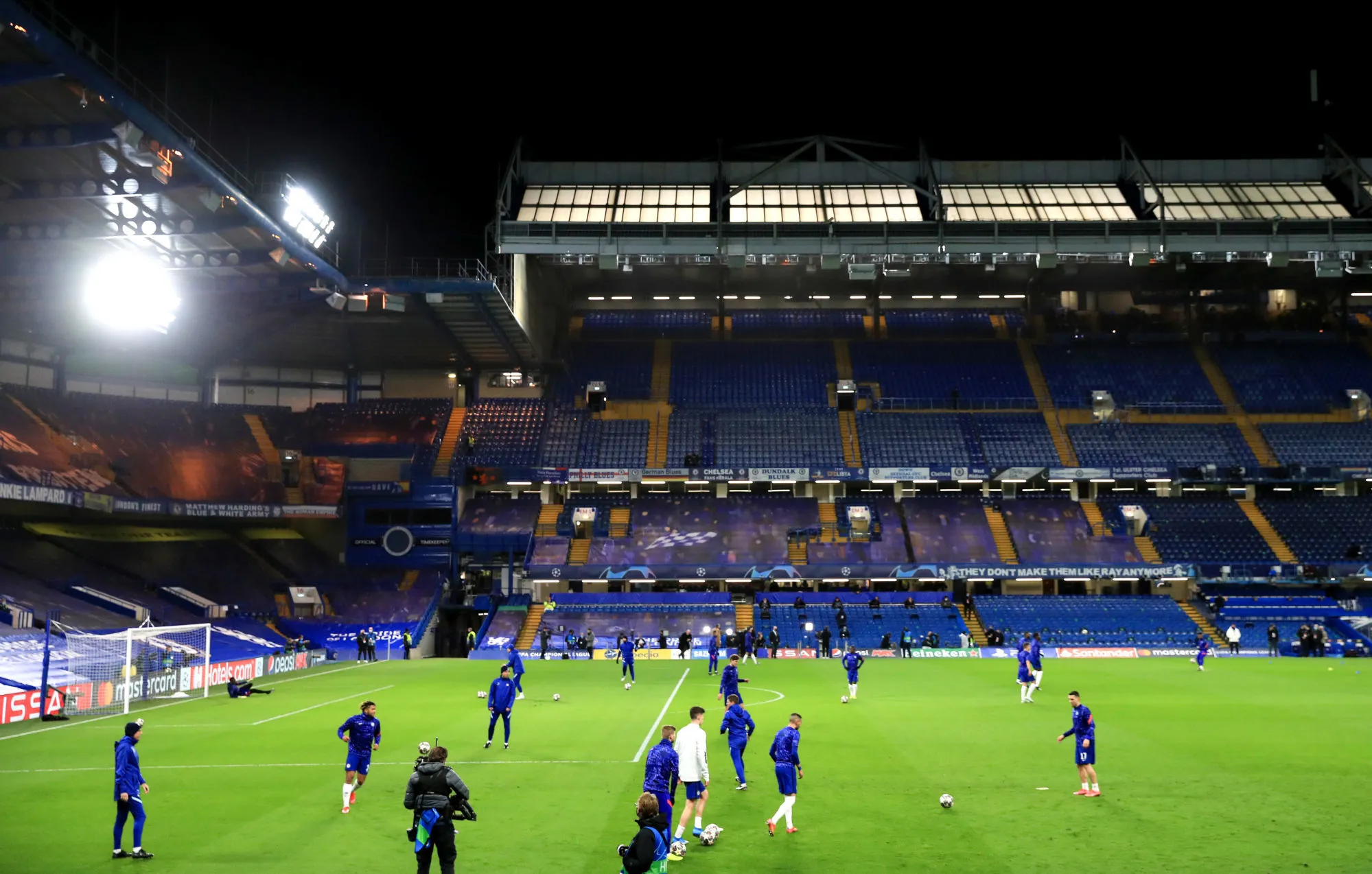 Chelsea devrait jouer le reste de ses matchs de Ligue des champions à domicile à huis clos