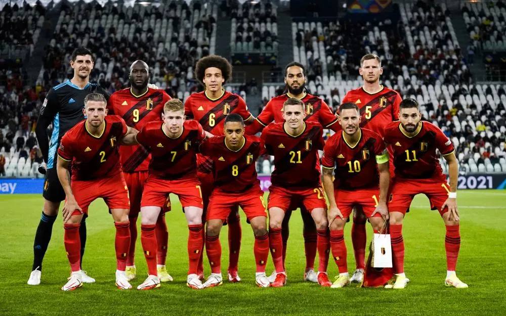 Belgique : Thibaut Courtois, Kevin De Bruyne et Eden Hazard écartés par Roberto Martínez