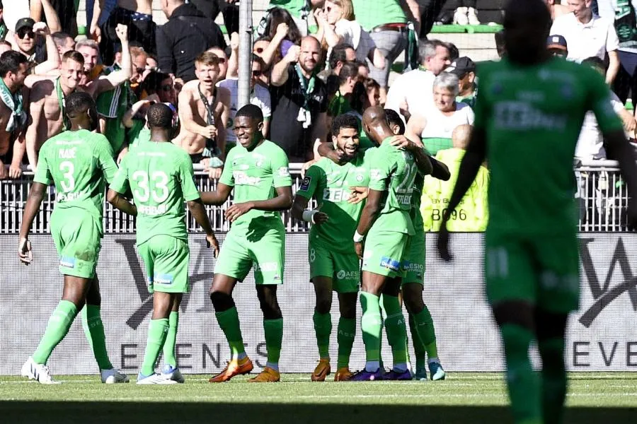 Saint-Étienne se reprend contre Brest et sort de la zone rouge