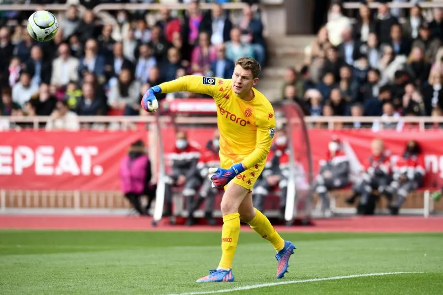 Alexander Nübel confirme qu&rsquo;il restera à Monaco la saison prochaine