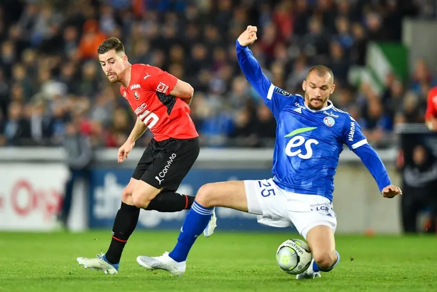 Strasbourg domine Rennes et poursuit son rêve