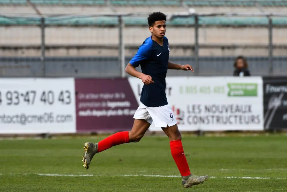 Stade rennais : Noah Françoise condamne le comportement de son père après l&rsquo;agression sur le directeur du centre de formation Denis Arnaud