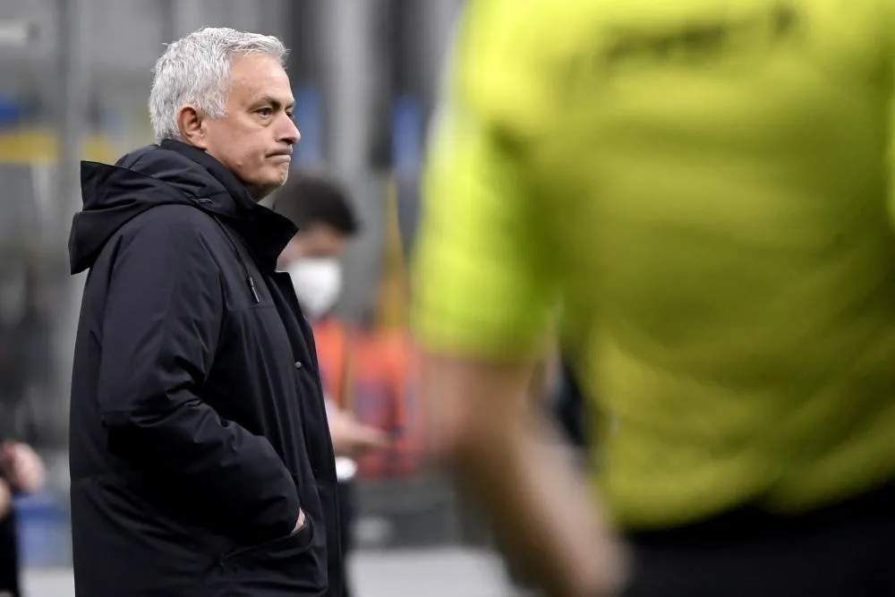 José Mourinho : «<span style="font-size:50%">&nbsp;</span>Se qualifier en finale avant de se faire virer, c&rsquo;est quelque chose d&rsquo;assez unique<span style="font-size:50%">&nbsp;</span>»