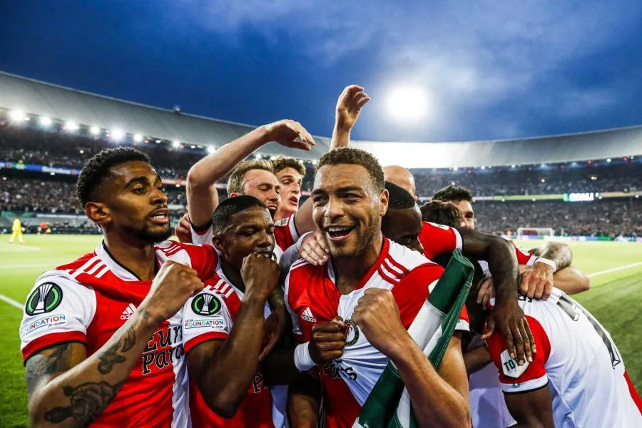 Le Feyenoord surclasse l&rsquo;OM