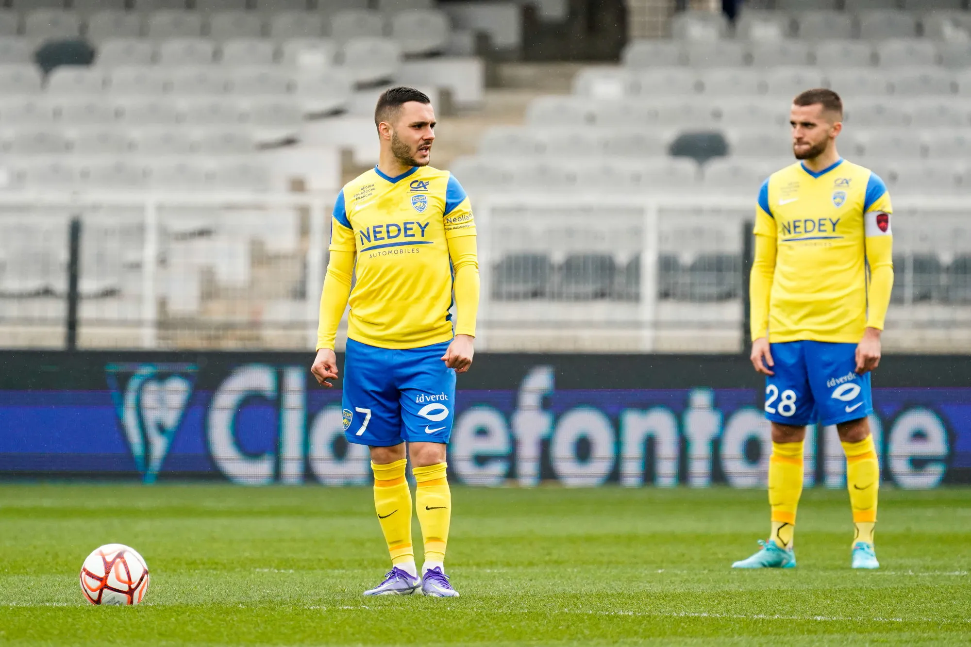 Le FC Sochaux rend visite à une supportrice de 103 ans