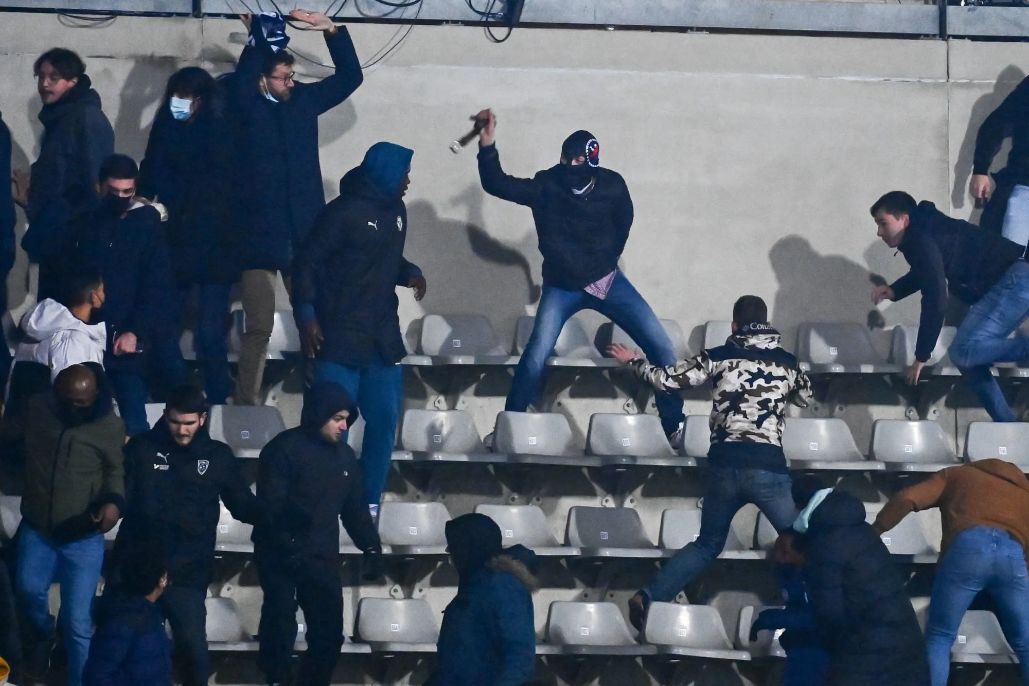 Deux supporters du PSG condamnés à de la prison avec sursis dans l’affaire PFC-Lyon