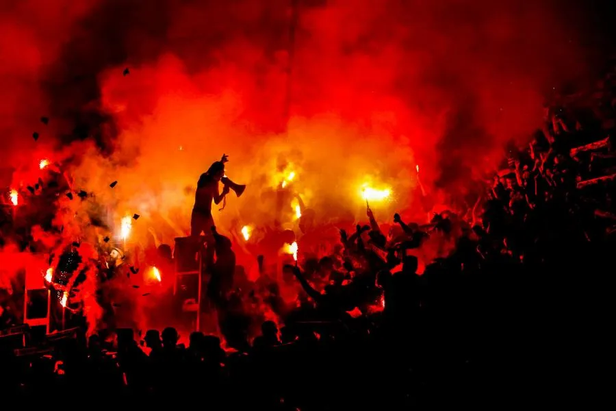 Mais pourquoi les ultras du PAOK sont-ils aussi «<span style="font-size:50%">&nbsp;</span>sauvages<span style="font-size:50%">&nbsp;</span>» ?