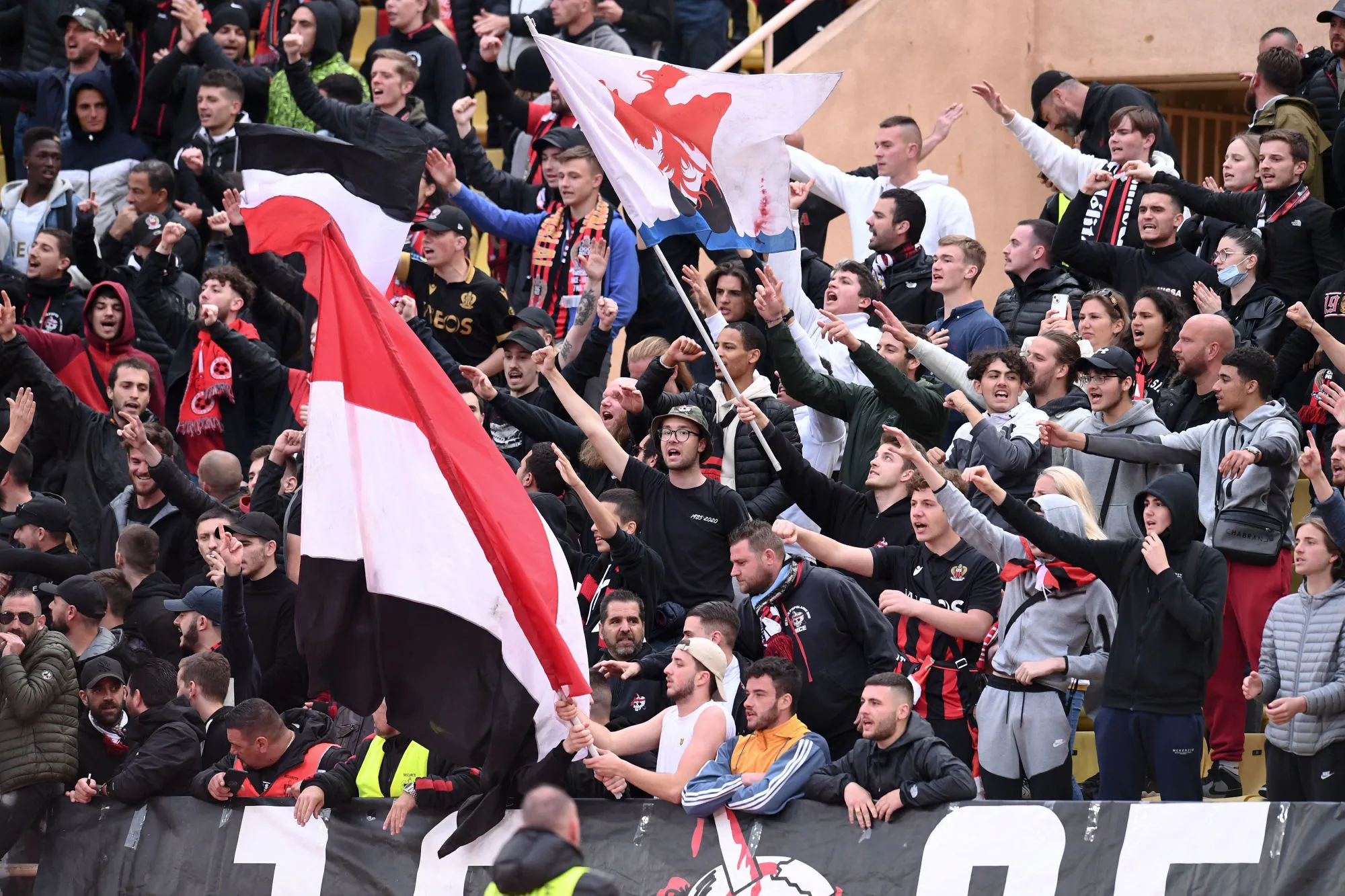 Deux blessés dans des affrontements avant la finale de Coupe de France