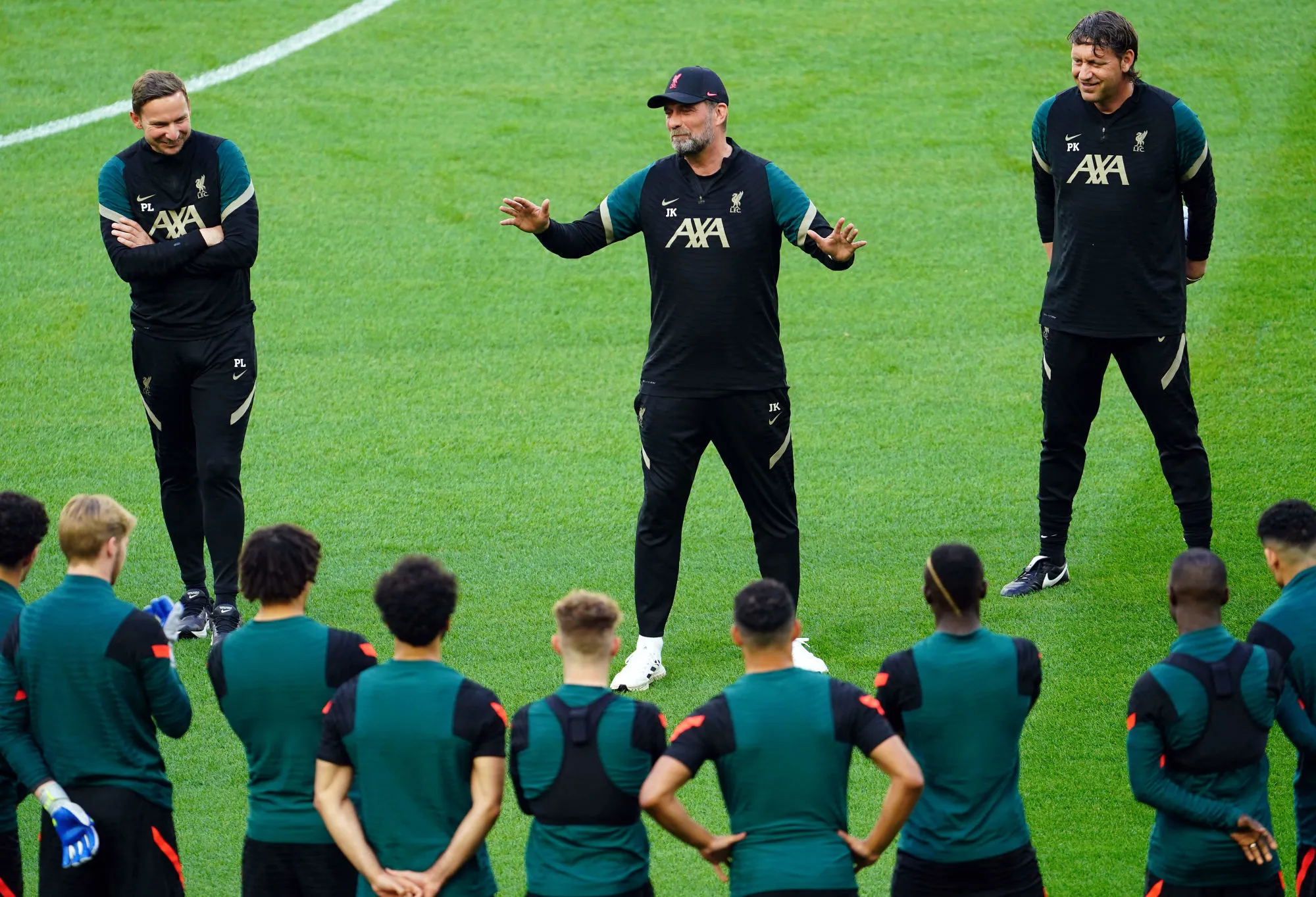 Klopp :  «<span style="font-size:50%">&nbsp;</span>On joue aussi cette finale pour l’Ukraine<span style="font-size:50%">&nbsp;</span>»