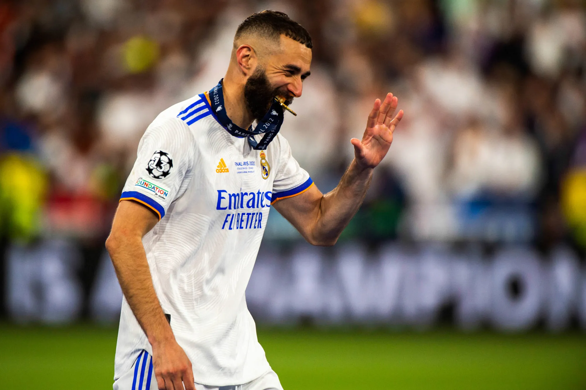 Benzema élu meilleur joueur de la saison en C1