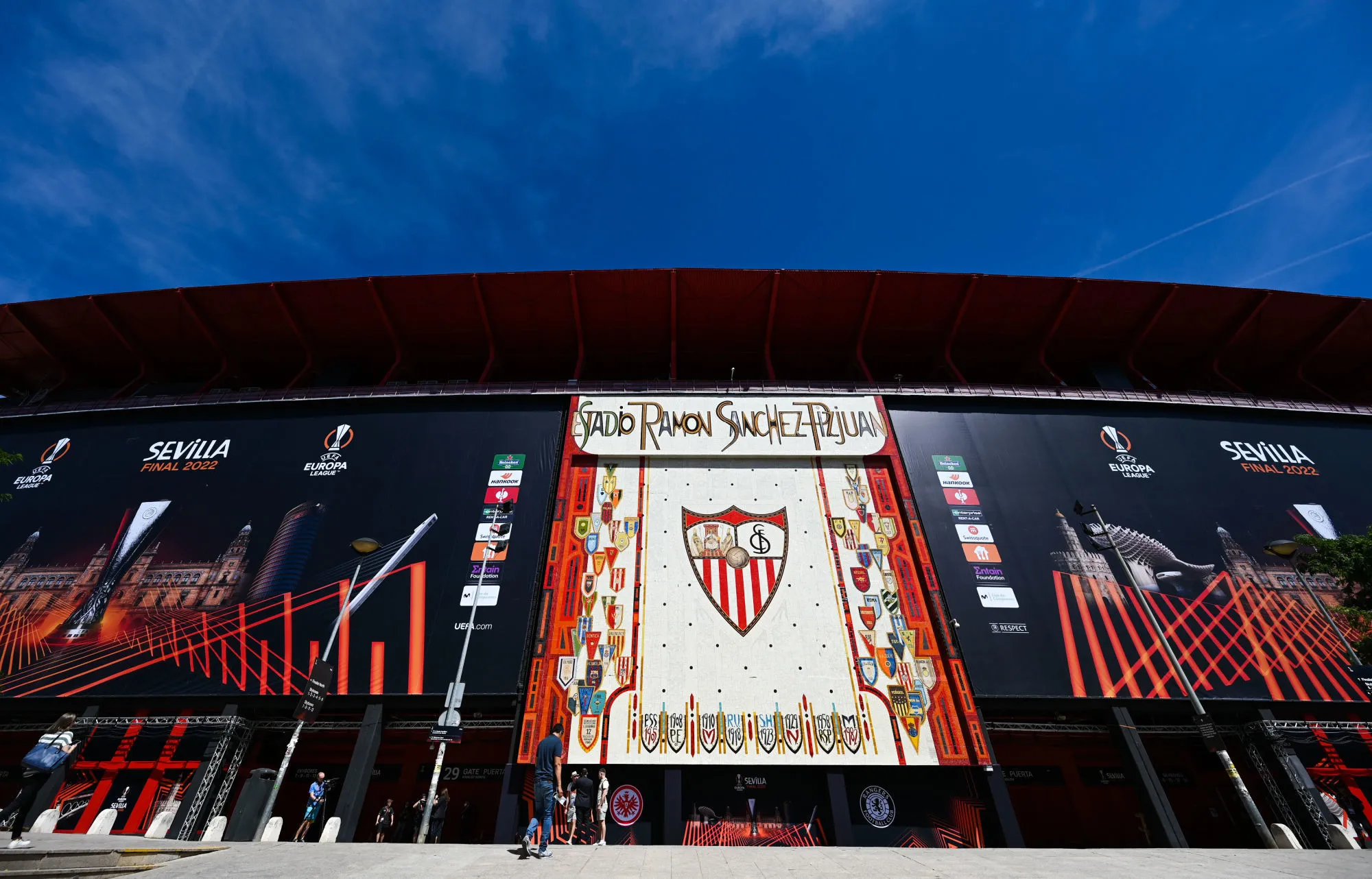 Le stade du Séville FC tagué suite à la hausse du prix des abonnements