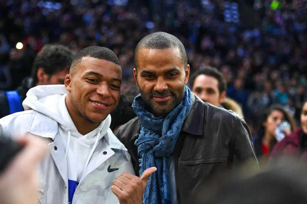 Kylian Mbappé signe un partenariat avec la NBA