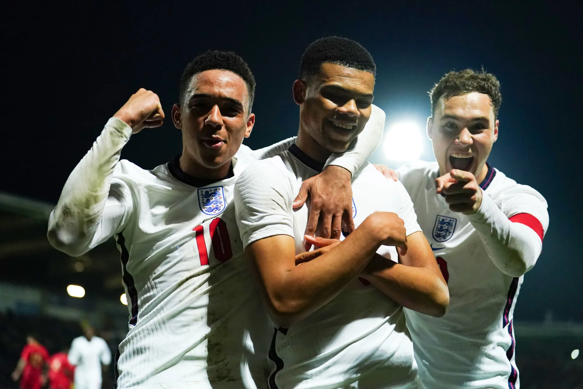 L&rsquo;Angleterre U19 maîtrise Israël et devient sacrée championne d&rsquo;Europe !