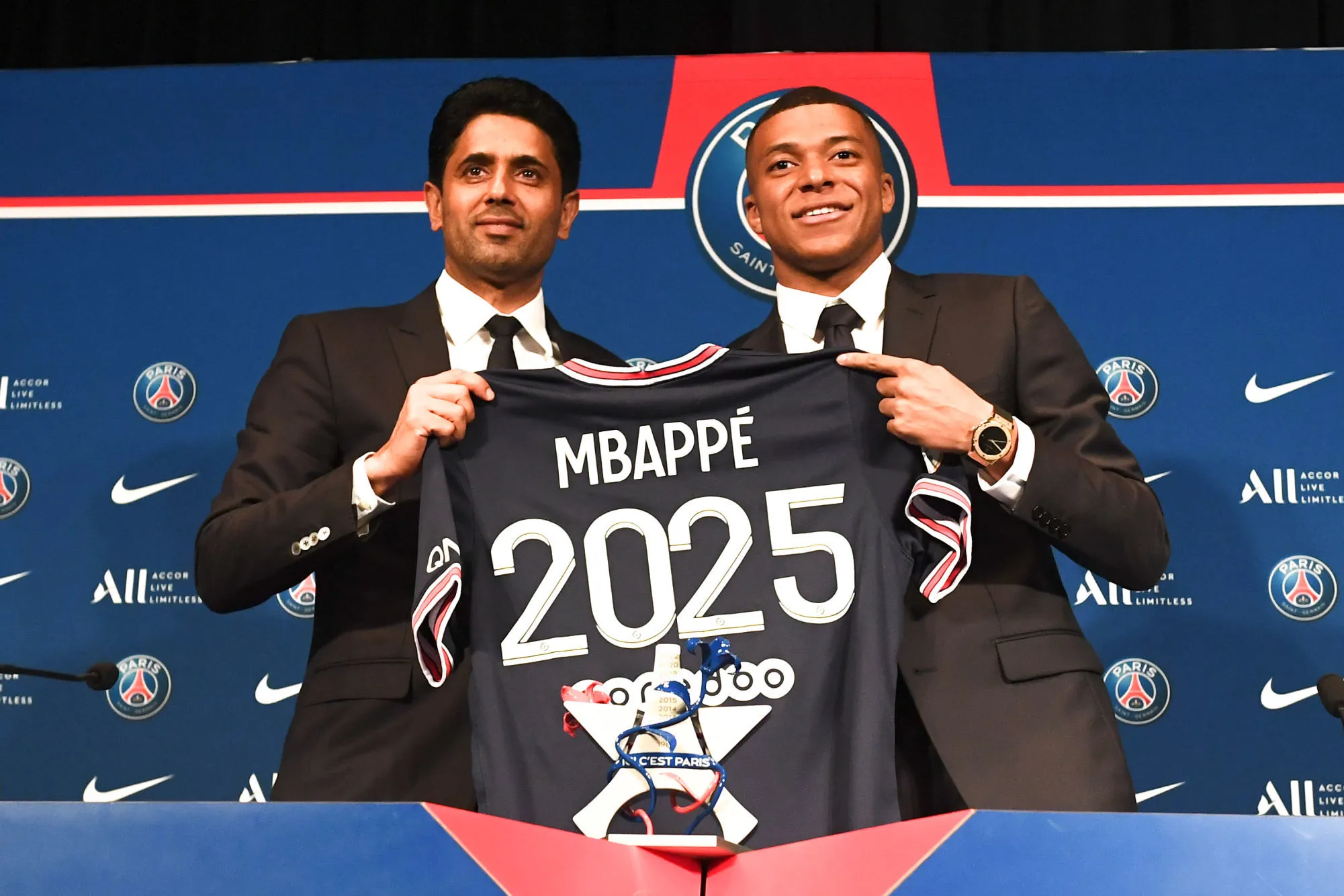 Le contrat de Kylian Mbappé prévoit finalement une dernière année optionnelle