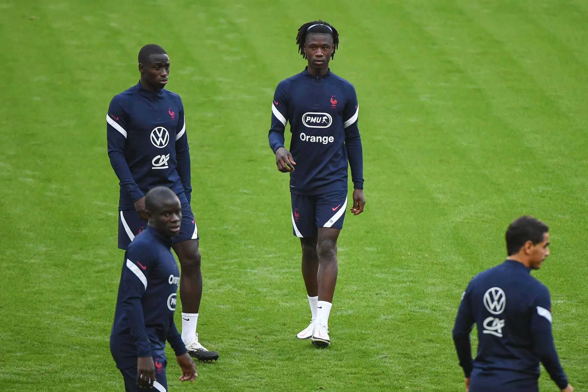 Ferland Mendy et Camavinga : de la Maison-Blanche à la maison bleue