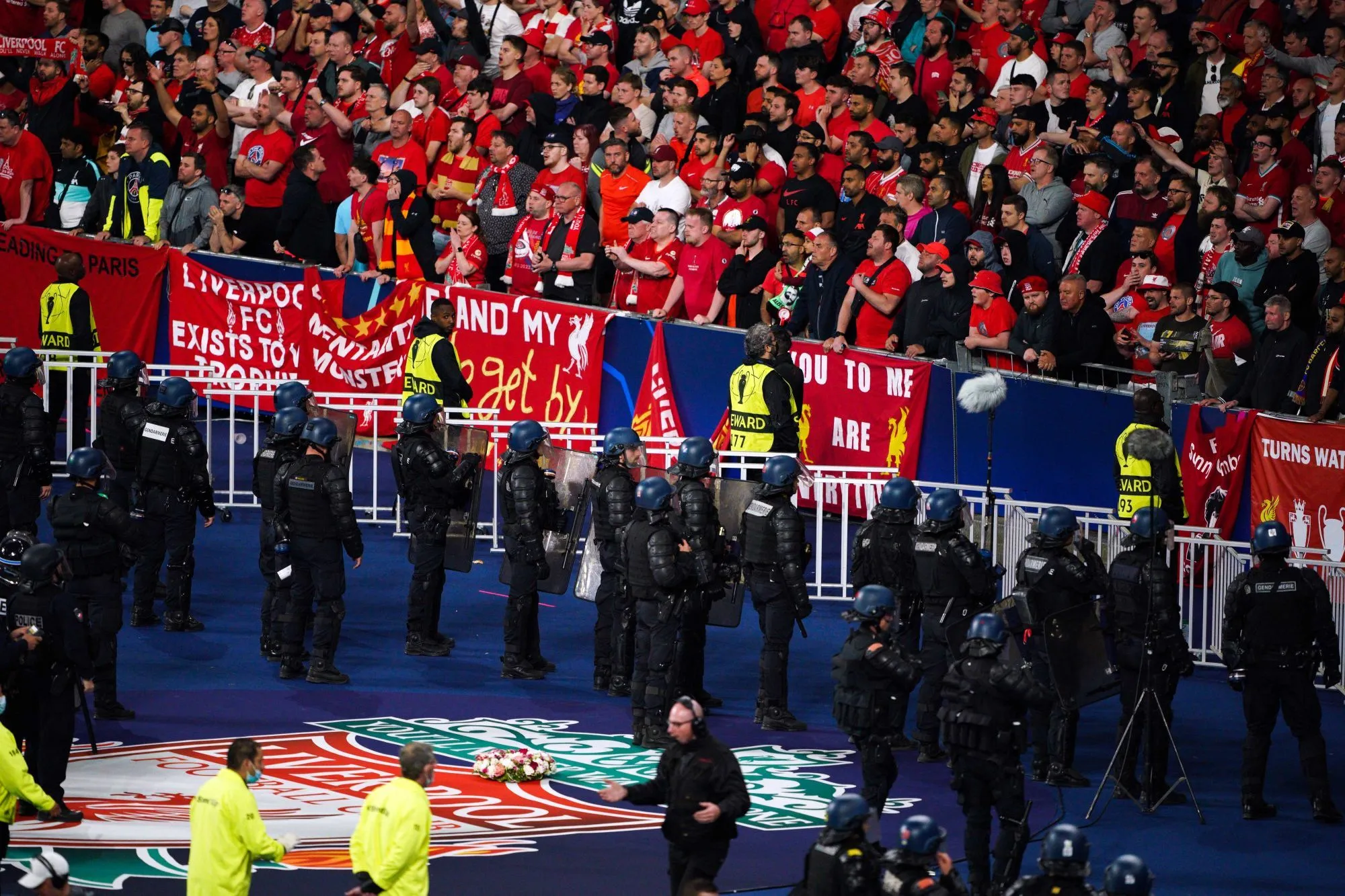 Deux supporters de Liverpool se sont suicidés à la suite des événements du Stade de France