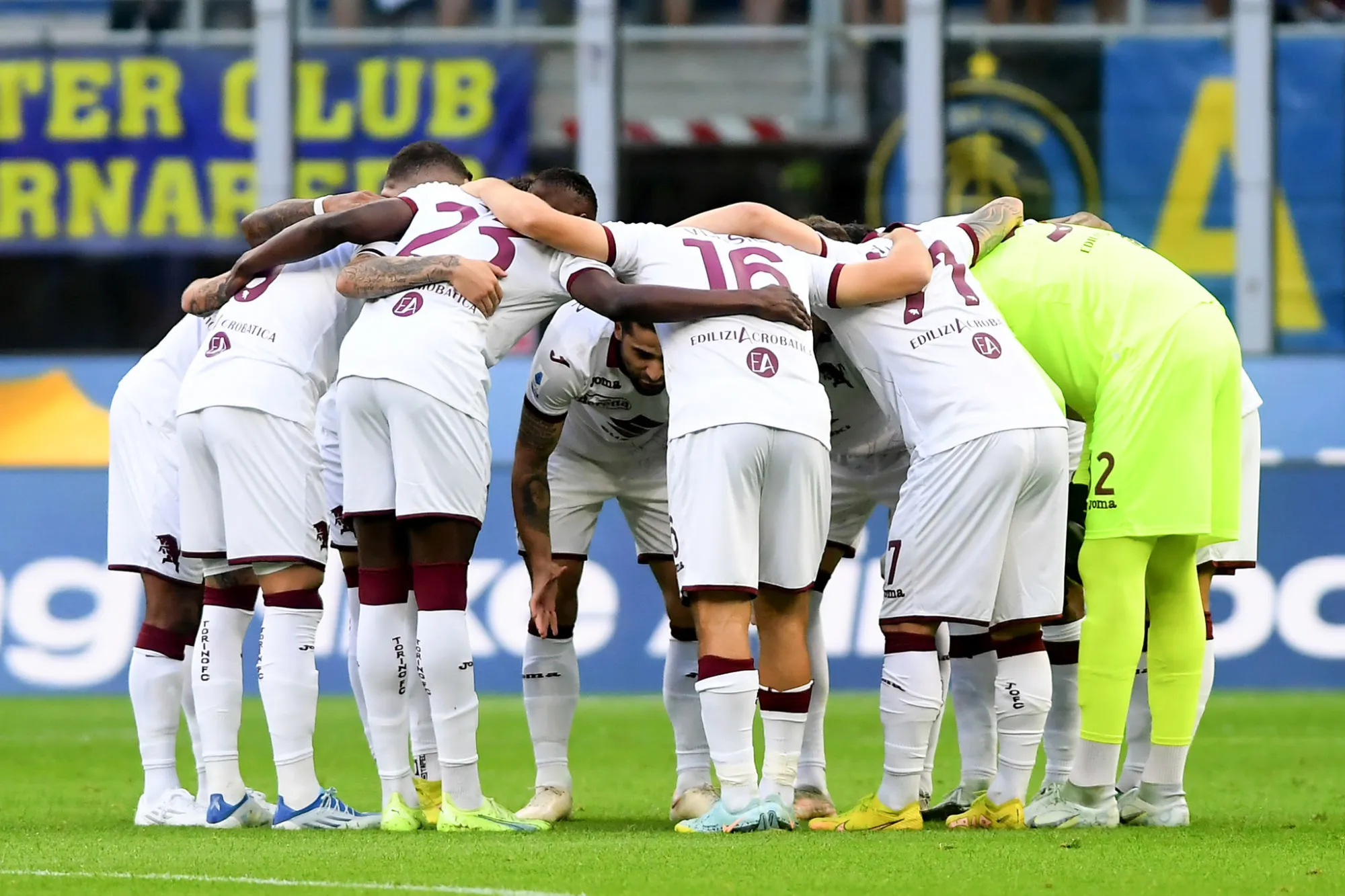 En Italie, une minute de silence en hommage aux victimes des inondations