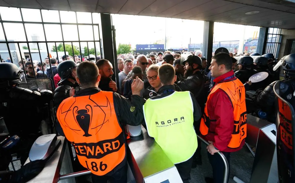 Incidents au stade de France : 130 nouvelles plaintes déposées par les supporters anglais et espagnols