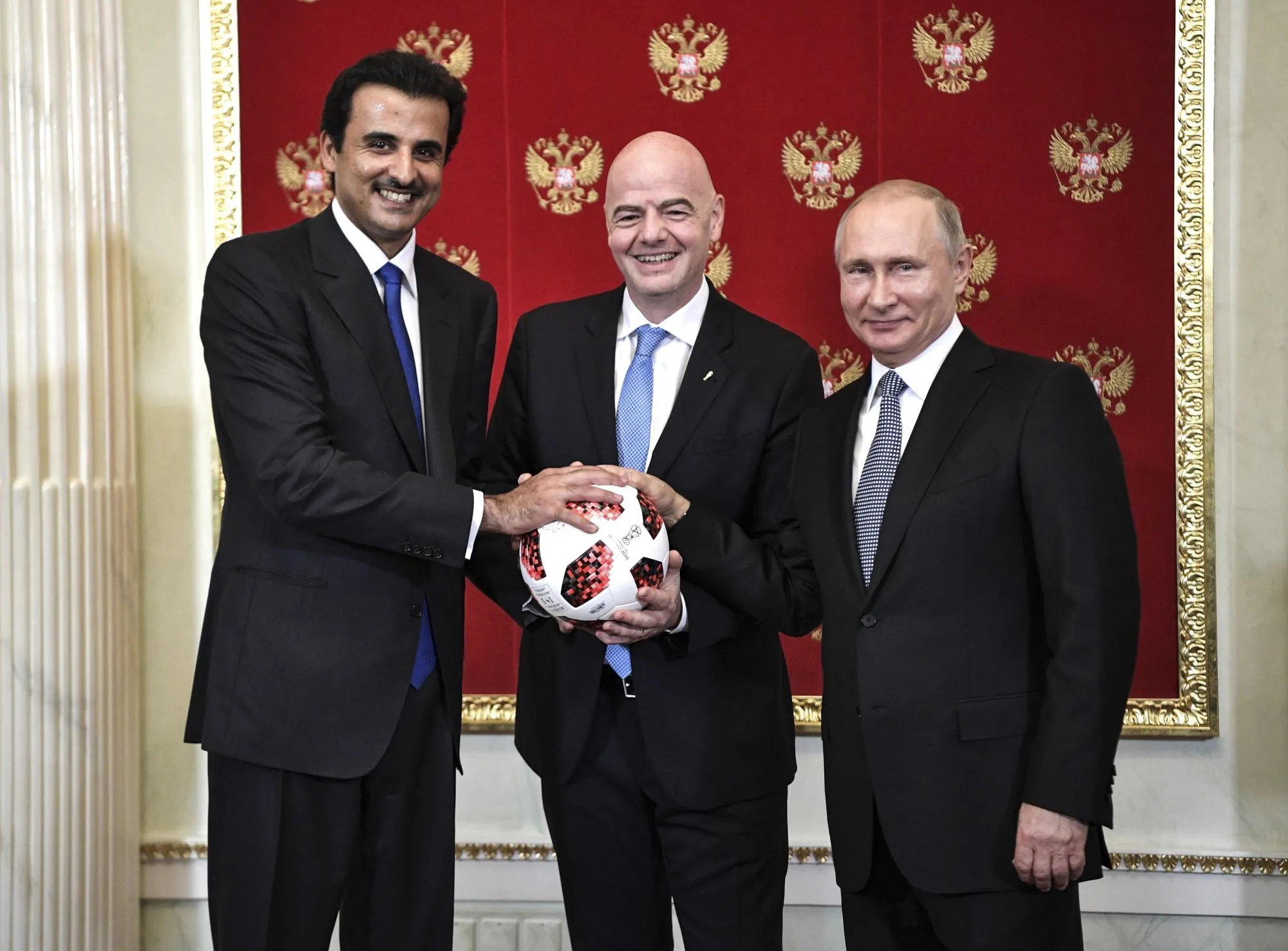 L’émir du Qatar remercie la Russie pour son aide dans l’organisation de la Coupe du monde