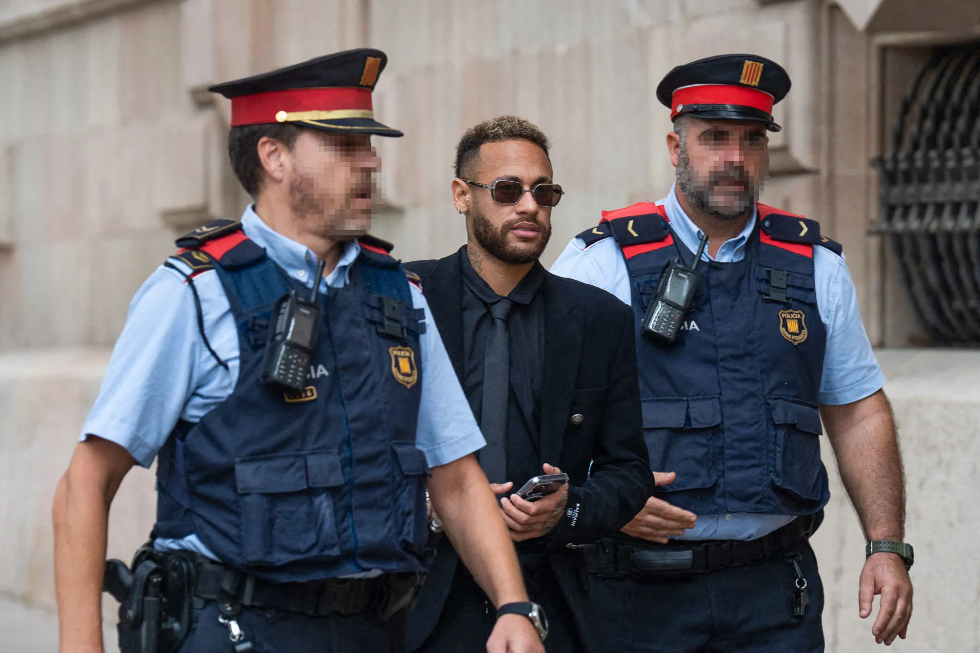 Neymar à Barcelone pour l&rsquo;ouverture du procès autour de son transfert au Barça