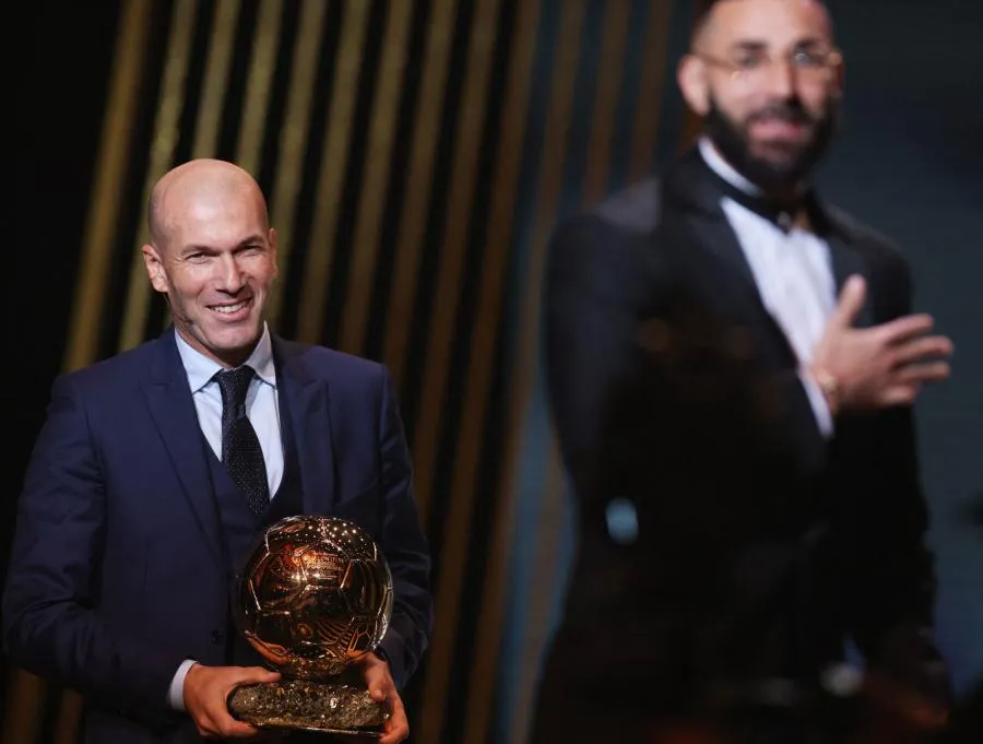 Football. Karim Benzema remporte le Ballon d'Or, 24 ans après Zidane