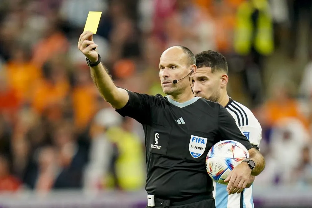 Mateu Lahoz n&rsquo;arbitrera plus dans cette Coupe du monde