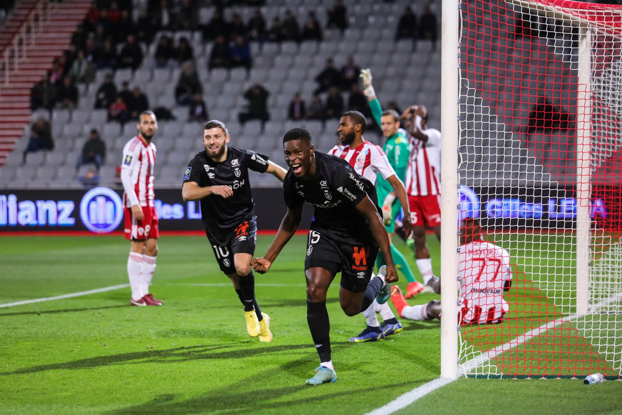 Reims maîtrise Ajaccio