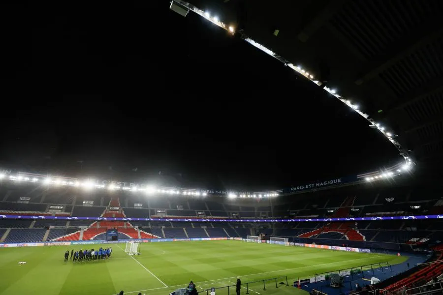 «<span style="font-size:50%">&nbsp;</span>Forcé à quitter sa maison<span style="font-size:50%">&nbsp;</span>», le PSG maintient la pression pour le rachat du Parc