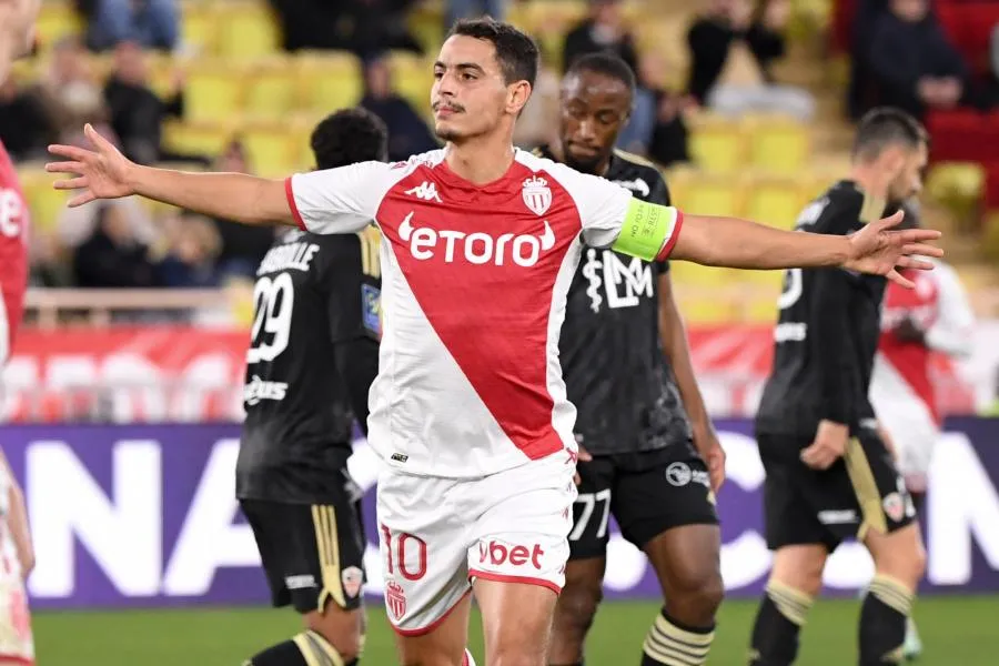 Ben Yedder voit triple et Monaco éparpille Ajaccio