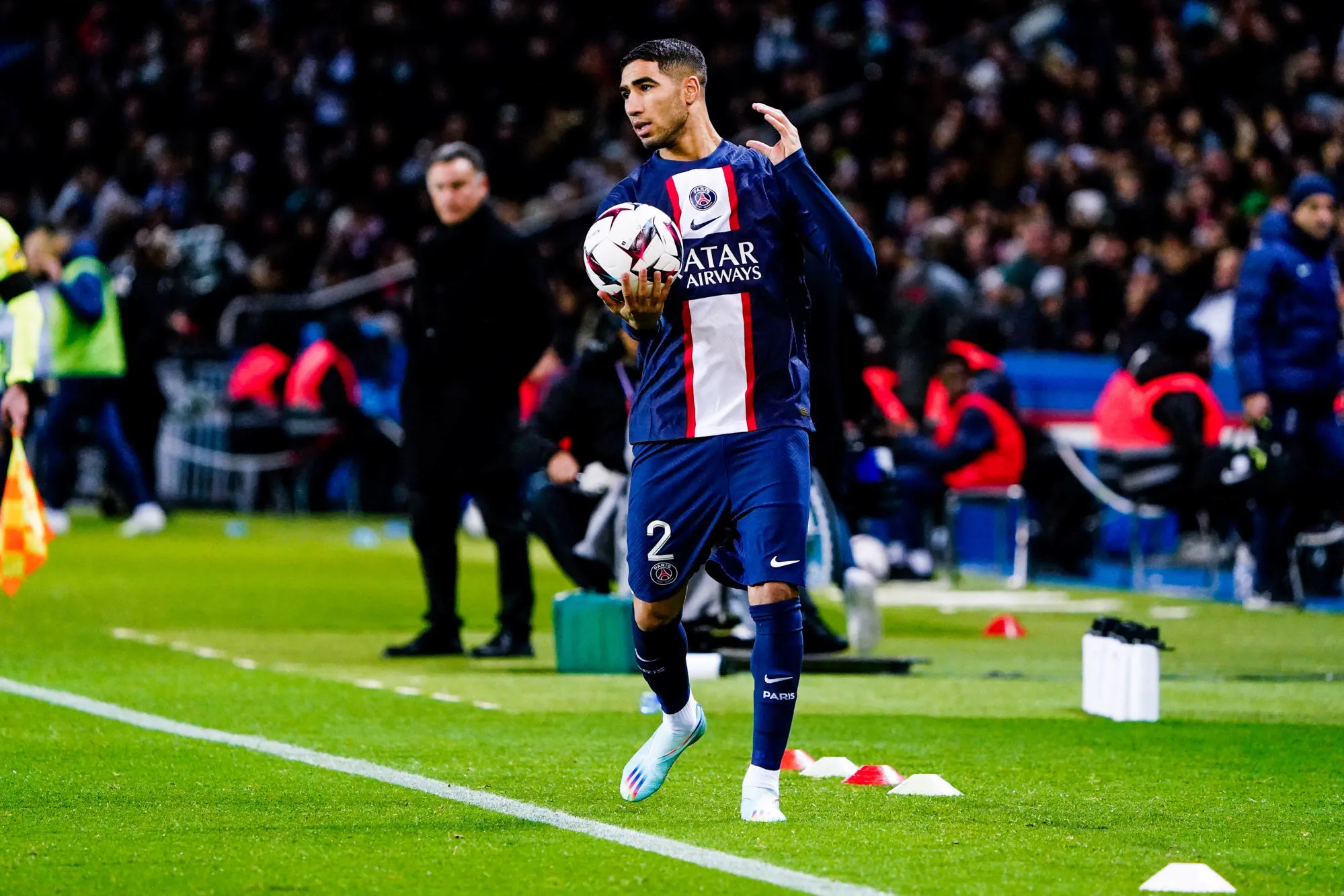 Achraf Hakimi prolonge le séjour en Arabie saoudite