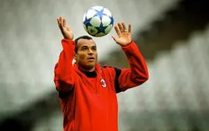 Cafu en huitième division