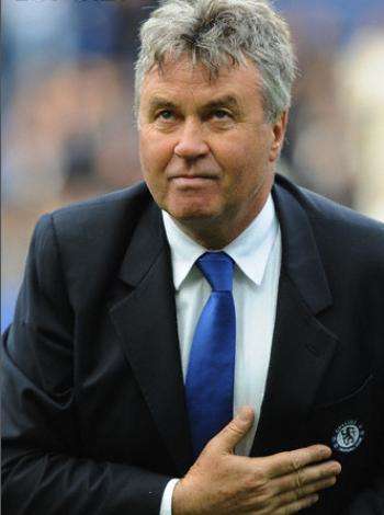 Hiddink s&rsquo;enflamme