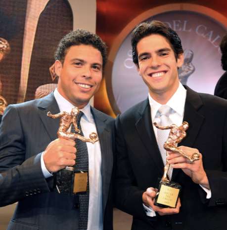 Kaka, Ronaldo et Adriano culottés