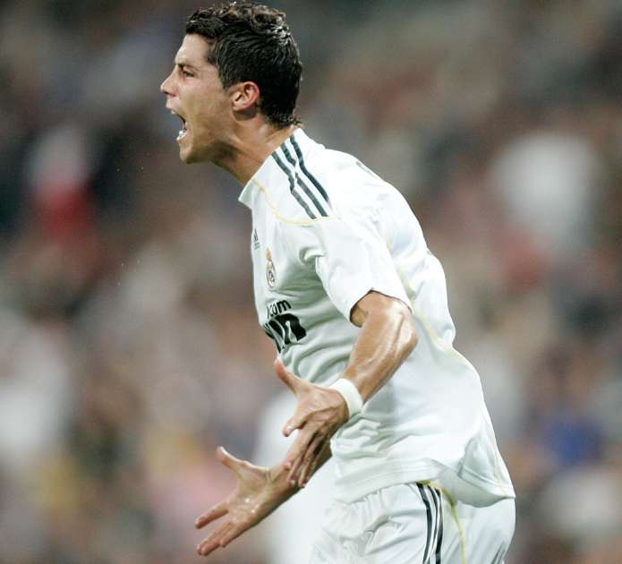 CR9 sur les traces d&rsquo;un record